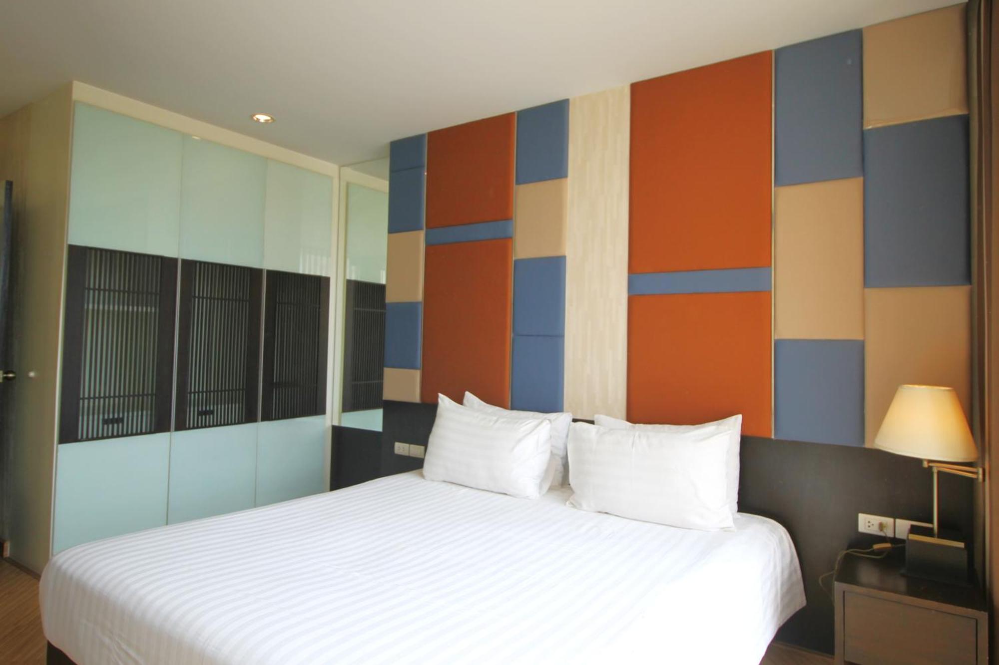 The Sunreno Hotel Sha Bangkok Esterno foto