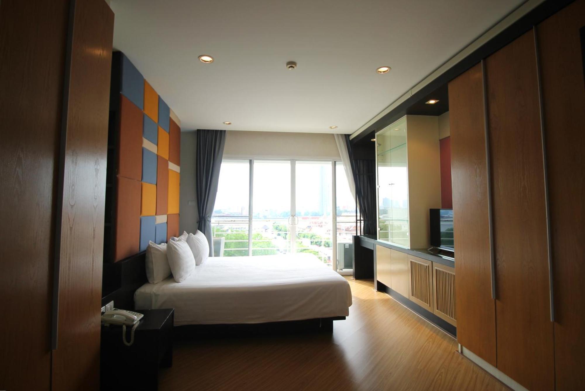 The Sunreno Hotel Sha Bangkok Esterno foto