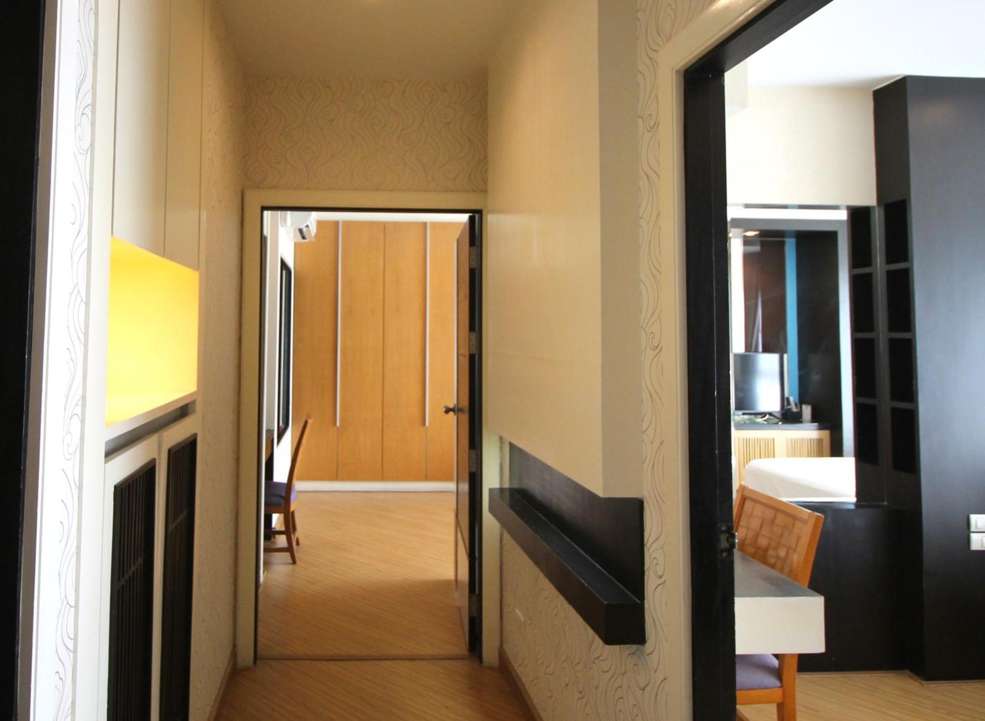 The Sunreno Hotel Sha Bangkok Esterno foto