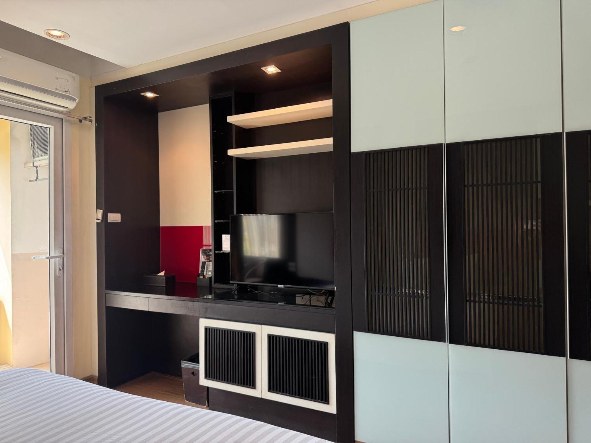 The Sunreno Hotel Sha Bangkok Esterno foto