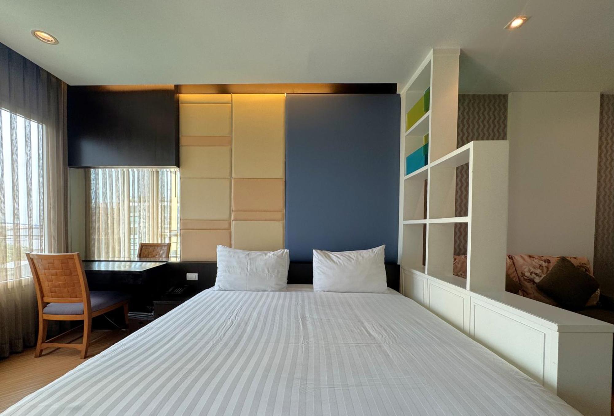 The Sunreno Hotel Sha Bangkok Esterno foto