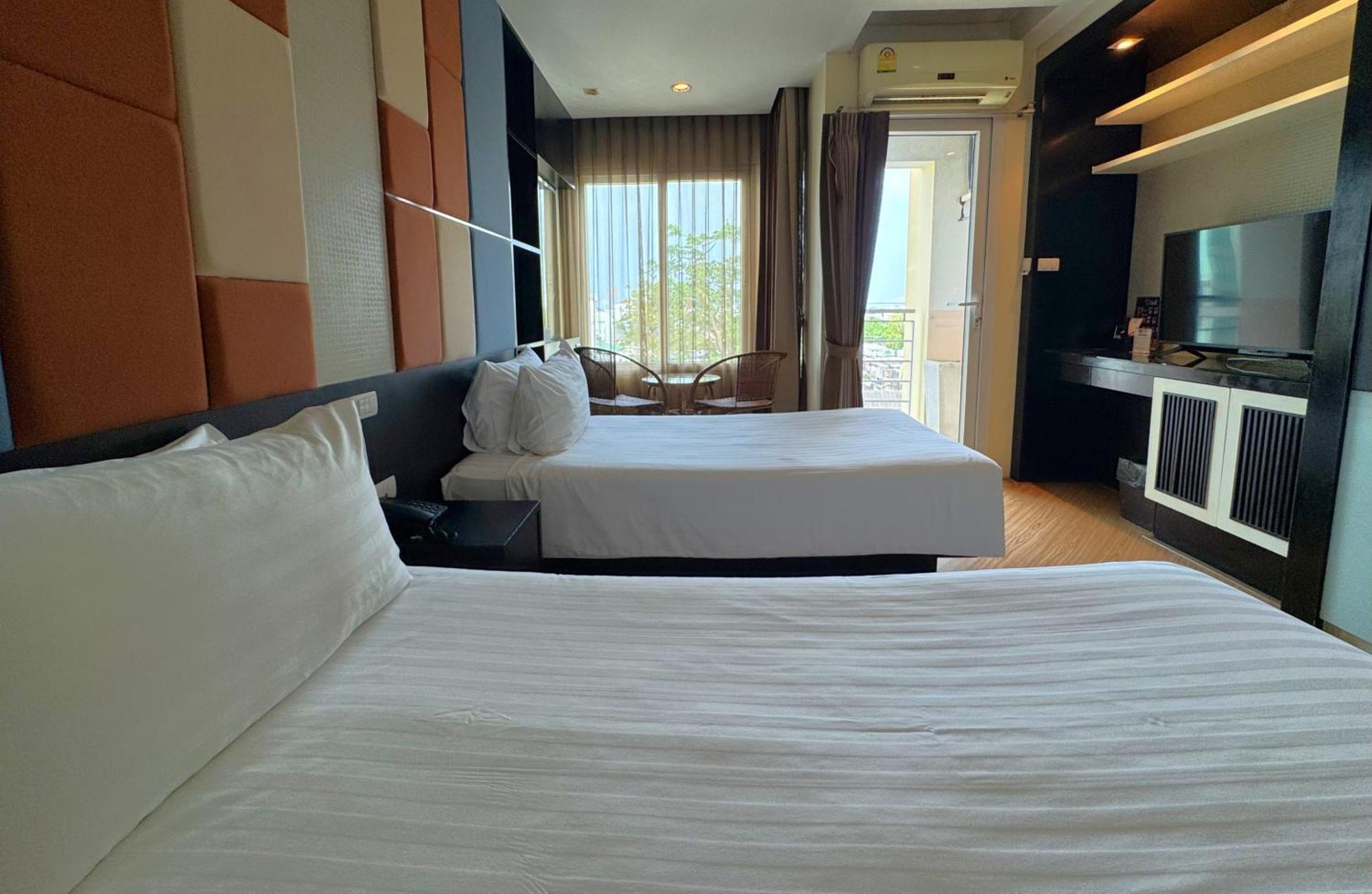 The Sunreno Hotel Sha Bangkok Esterno foto