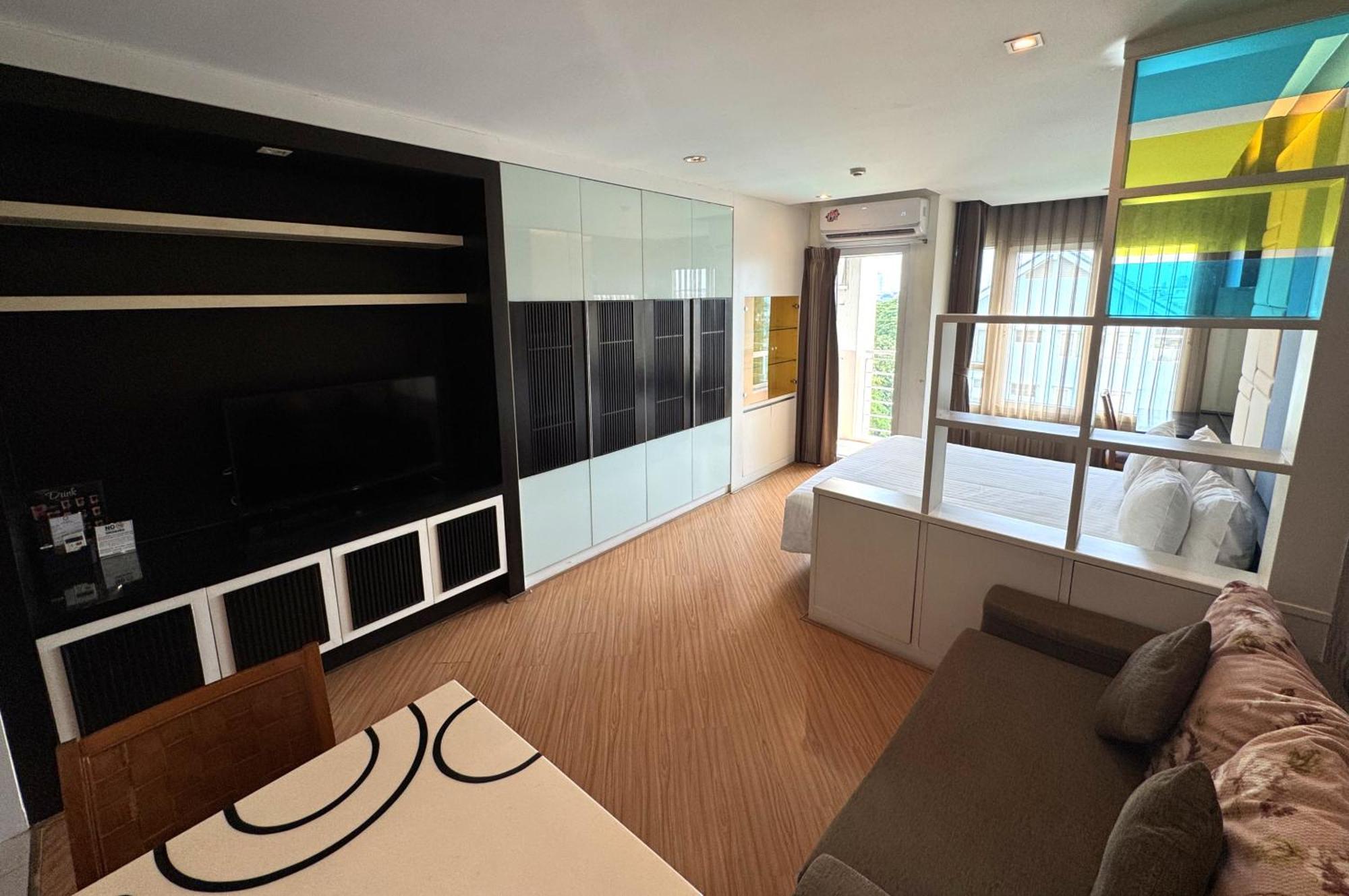 The Sunreno Hotel Sha Bangkok Esterno foto