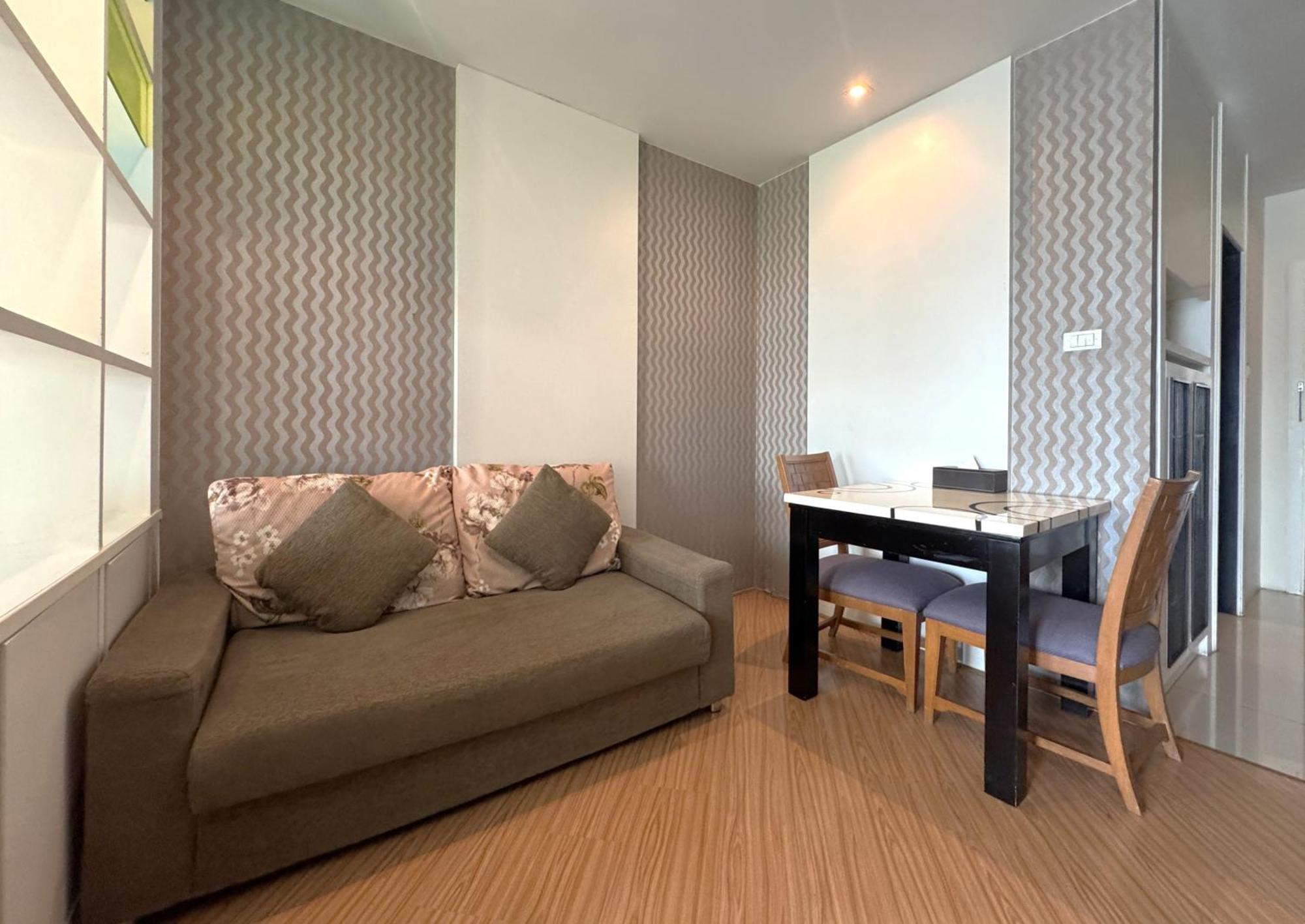 The Sunreno Hotel Sha Bangkok Esterno foto